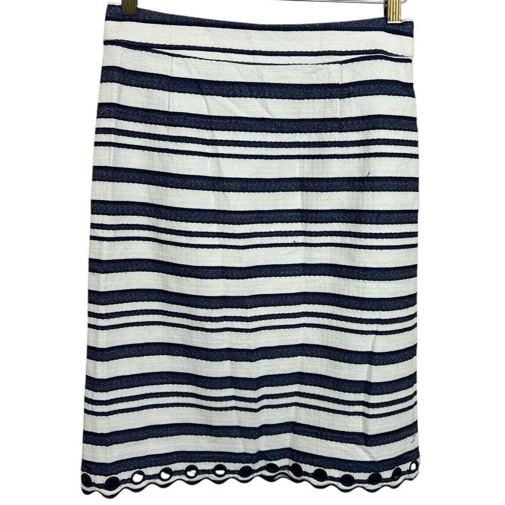 DE COLLECTION Striped Blue White Pencil Skirt Sz Medium Nautical Scalloped Hem - Picture 2 of 7